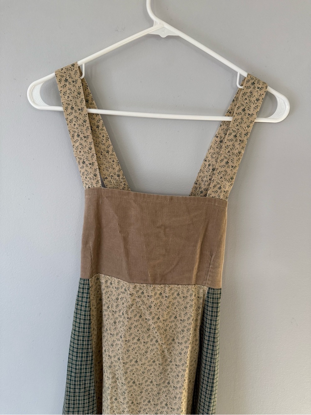 VTG KIND KLOTHING Boho Hippie Patchwork Maxi Dress Floral Straps Beige Green S M - Picture 4 of 11